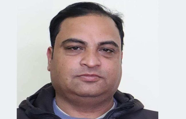 माओवादी नेताको साँठगाँठमा सुन तस्कर चिनियाँ नागरिकलाई नेपाली नागरिकता दिने कर्मचारी पक्राउ