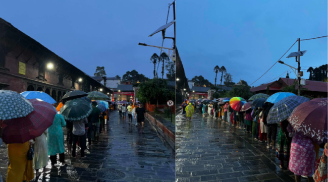 पशुपतिमा छाता ओढेर शिवका भक्तहरुको घुईँचो
